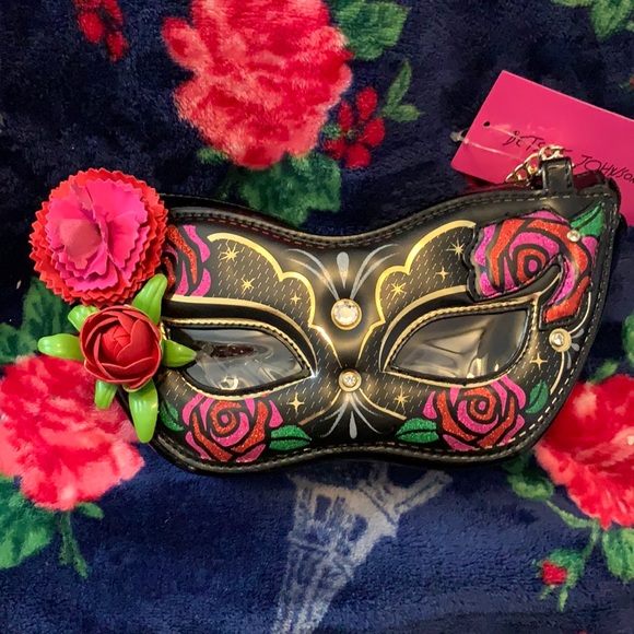 NWT! ⭐️RARE!⭐️ BETSEY JOHNSON Masquerade Purse - Picture 1 of 5